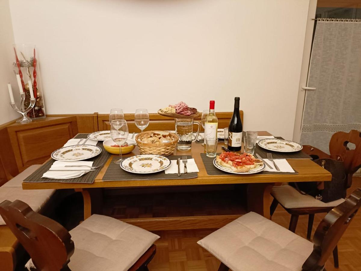 Costalungahouse Trekkingbikeski Selfcheck-In Apartment Carezza al Lago Esterno foto
