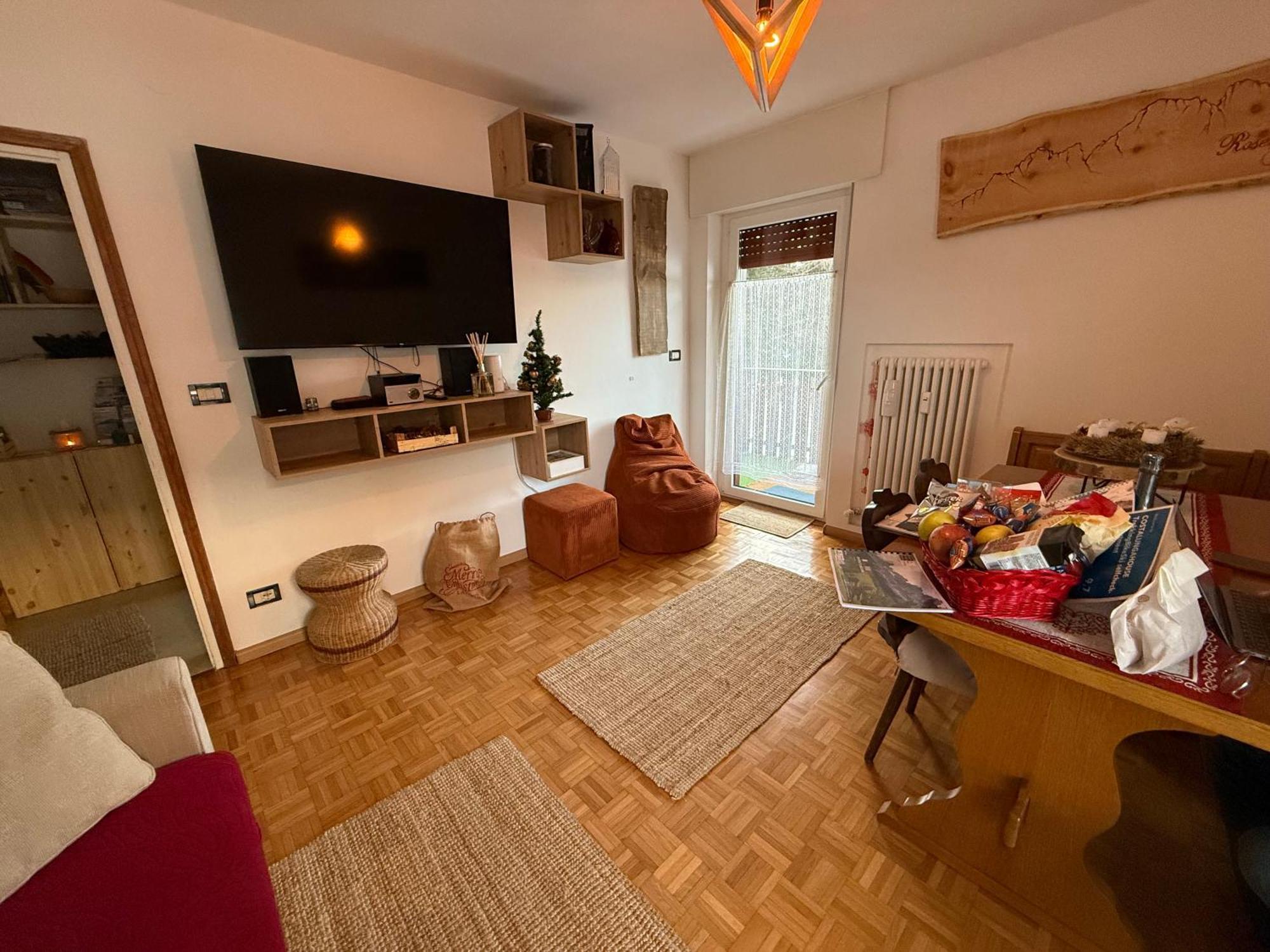 Costalungahouse Trekkingbikeski Selfcheck-In Apartment Carezza al Lago Esterno foto