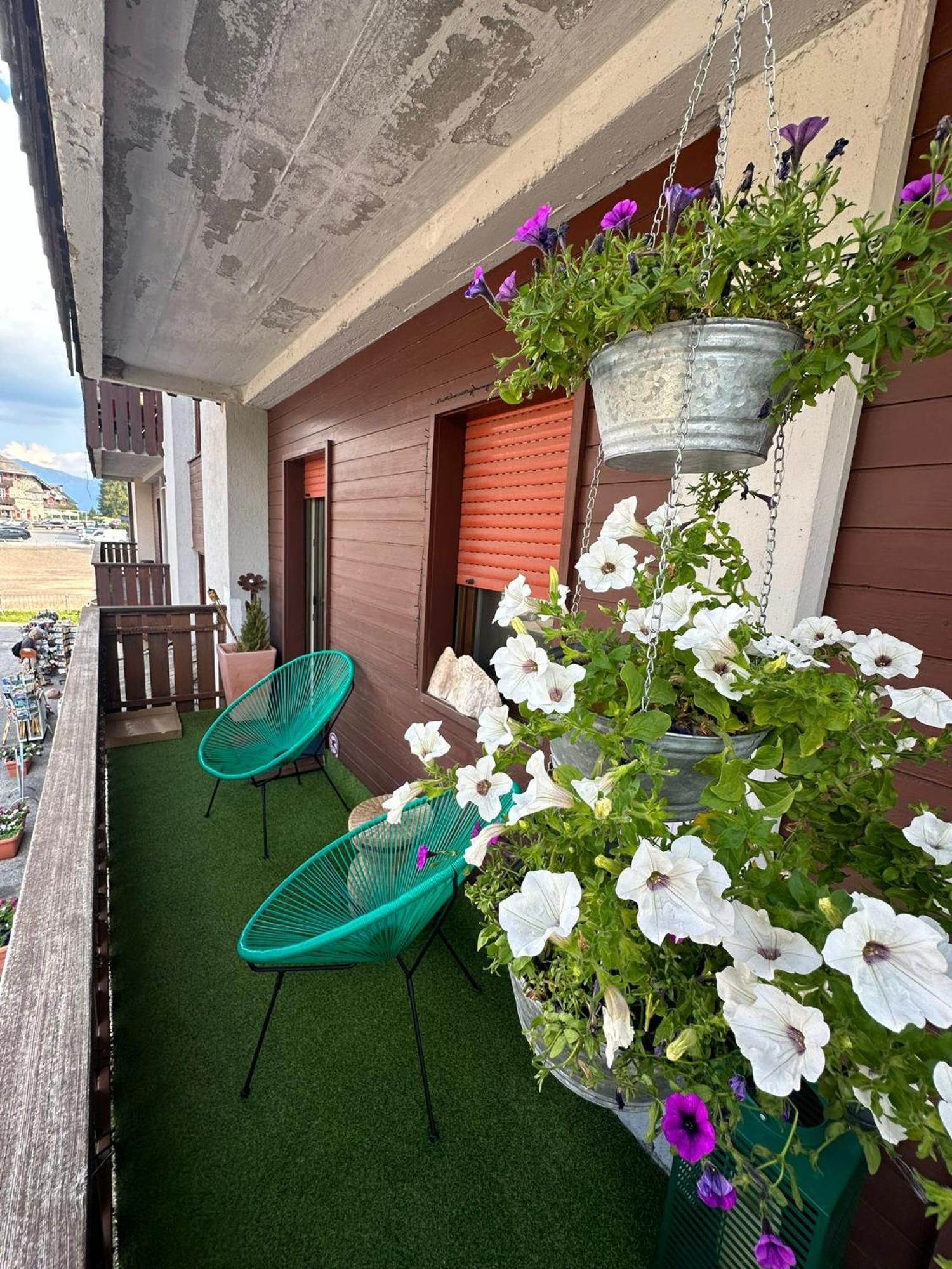 Costalungahouse Trekkingbikeski Selfcheck-In Apartment Carezza al Lago Esterno foto